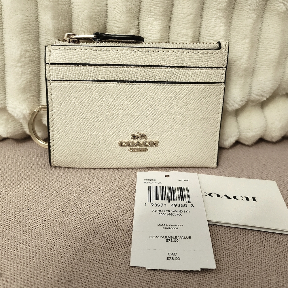 Coach Mini Skinny ID Card Case